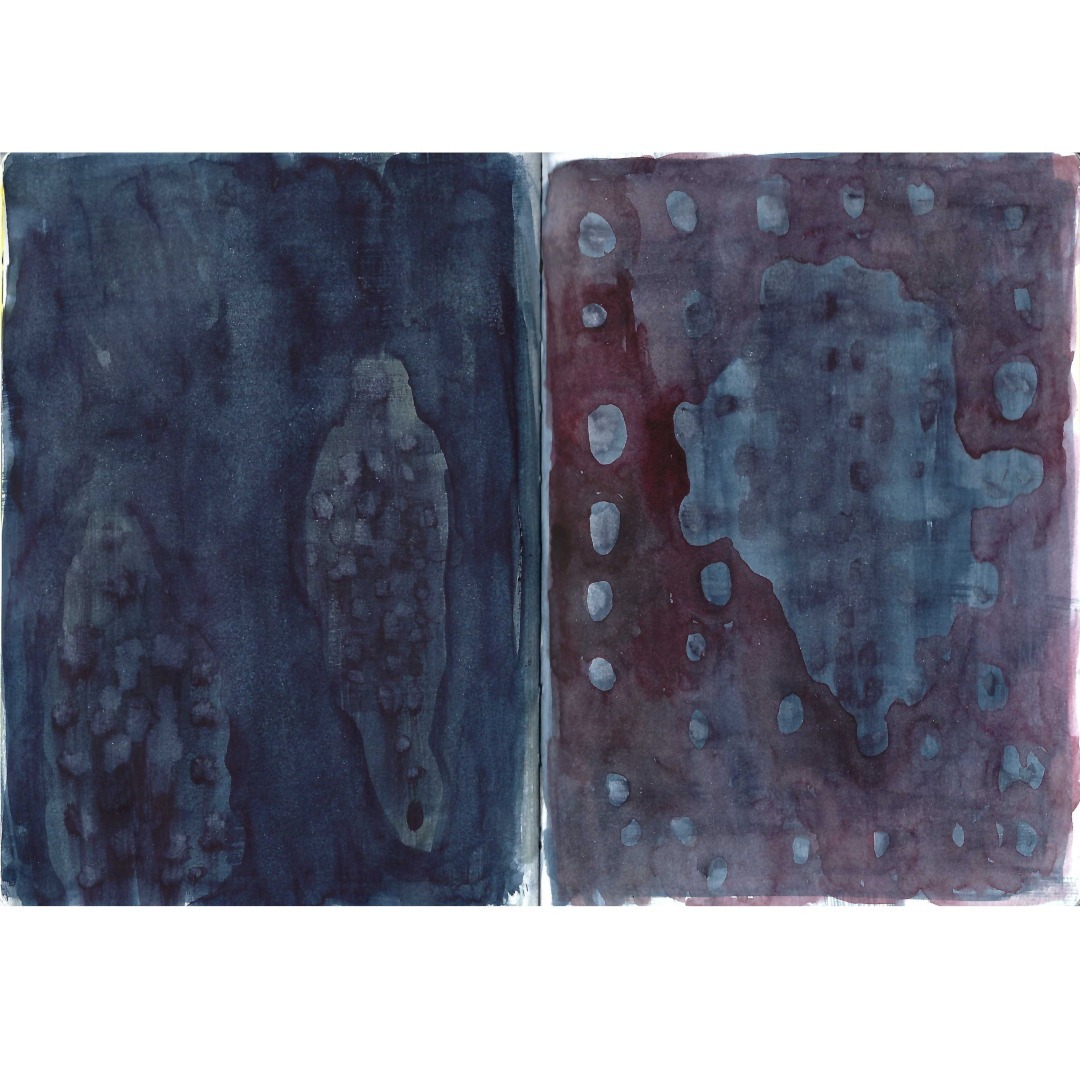 Dark figures look left
Diptychs they always seem safe
Keeping things blurry

Two pages from small sketchbook

#haiku #haikupainting #organicabstraction #sketchbookabstract #indigoblue